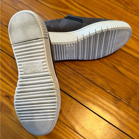 Soul Naturalizer Turner Comfort Sneakers. Size 7M, Camo - Picture 6 of 8